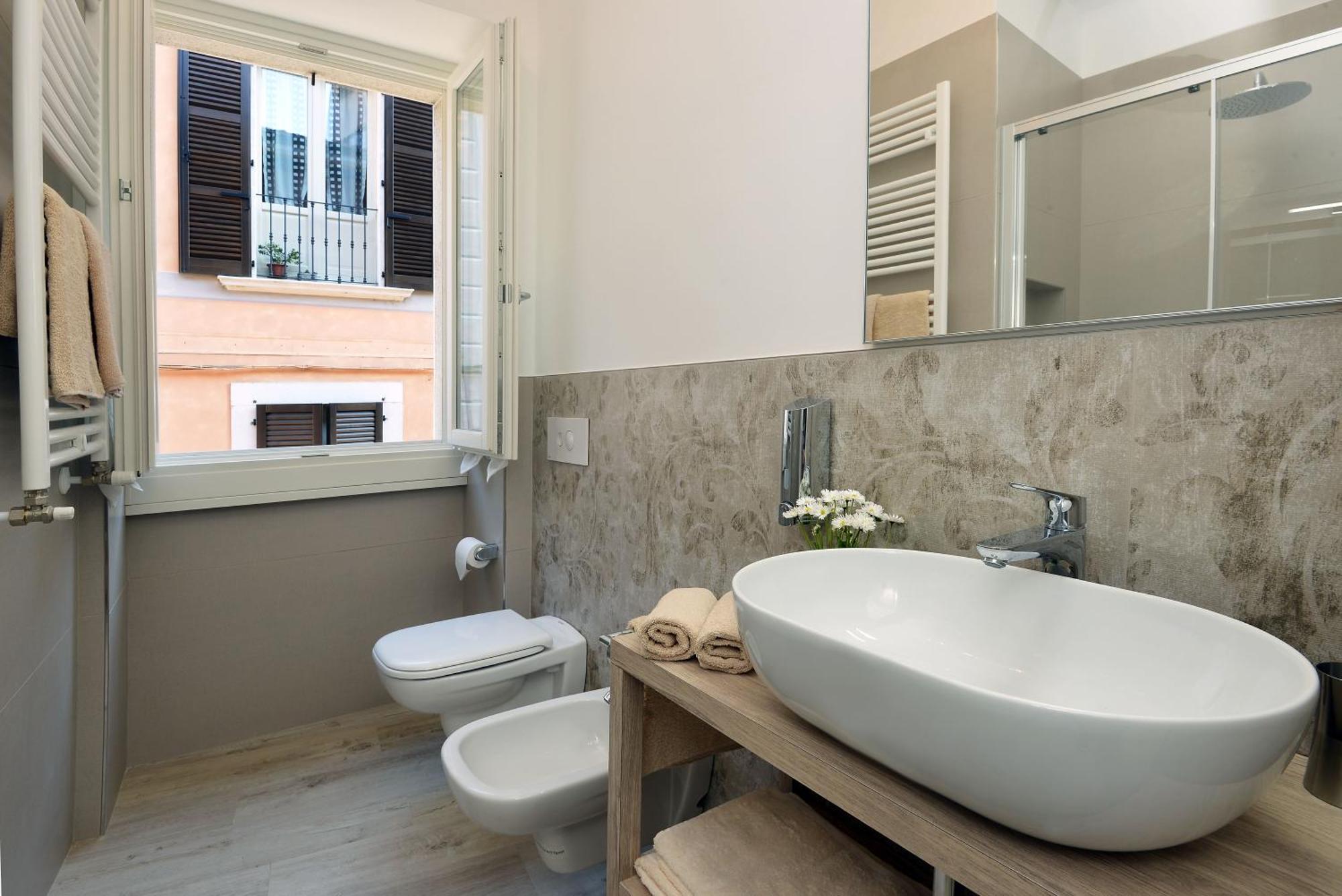 Cavour Apartments Сало Экстерьер фото